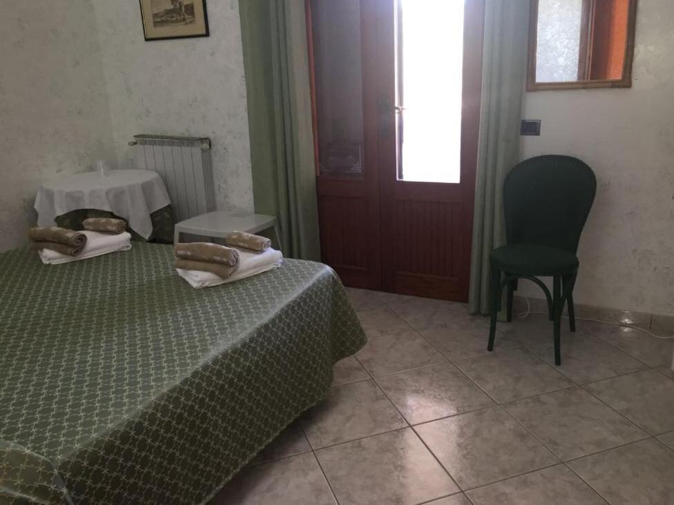 مارينيلاّ B&B Garzia المظهر الخارجي الصورة