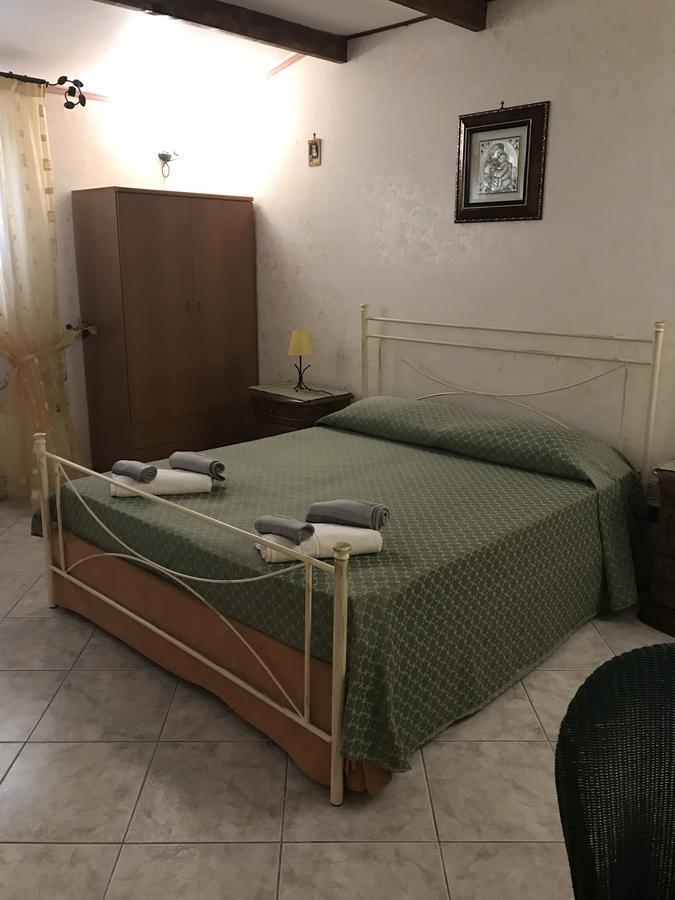 مارينيلاّ B&B Garzia المظهر الخارجي الصورة